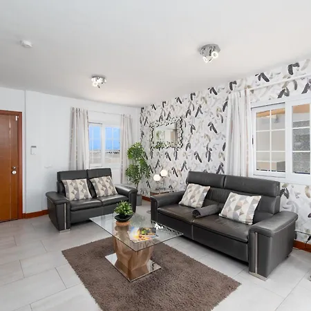 243 - Casa Yesenia By Now Ltd Villa Playa Blanca (Lanzarote)