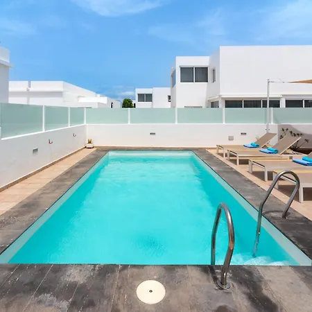 243 - Casa Yesenia By Now Ltd *