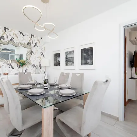 243 - Casa Yesenia By Now Ltd Βίλα